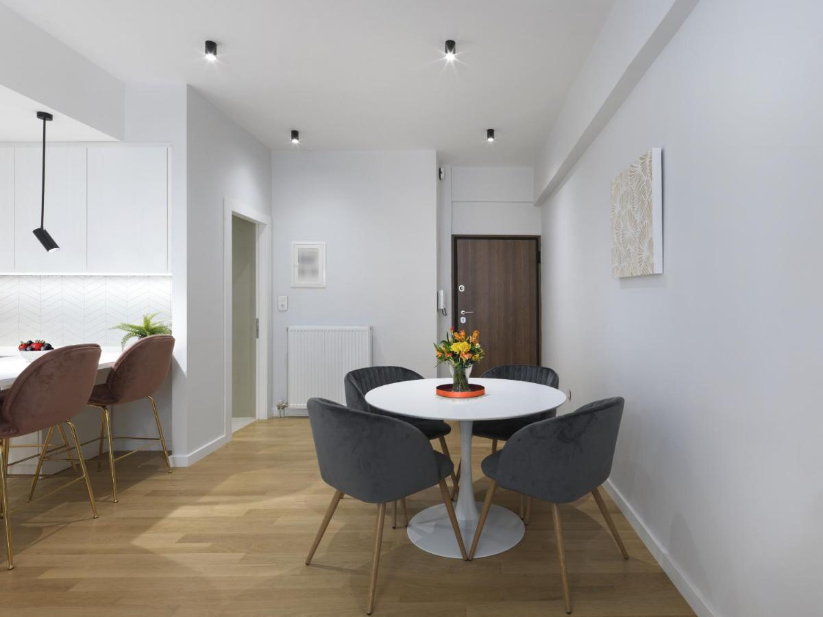 Fresh, New & Ready For You! Rnvtd Apt In Koukaki! Athen Exterior foto